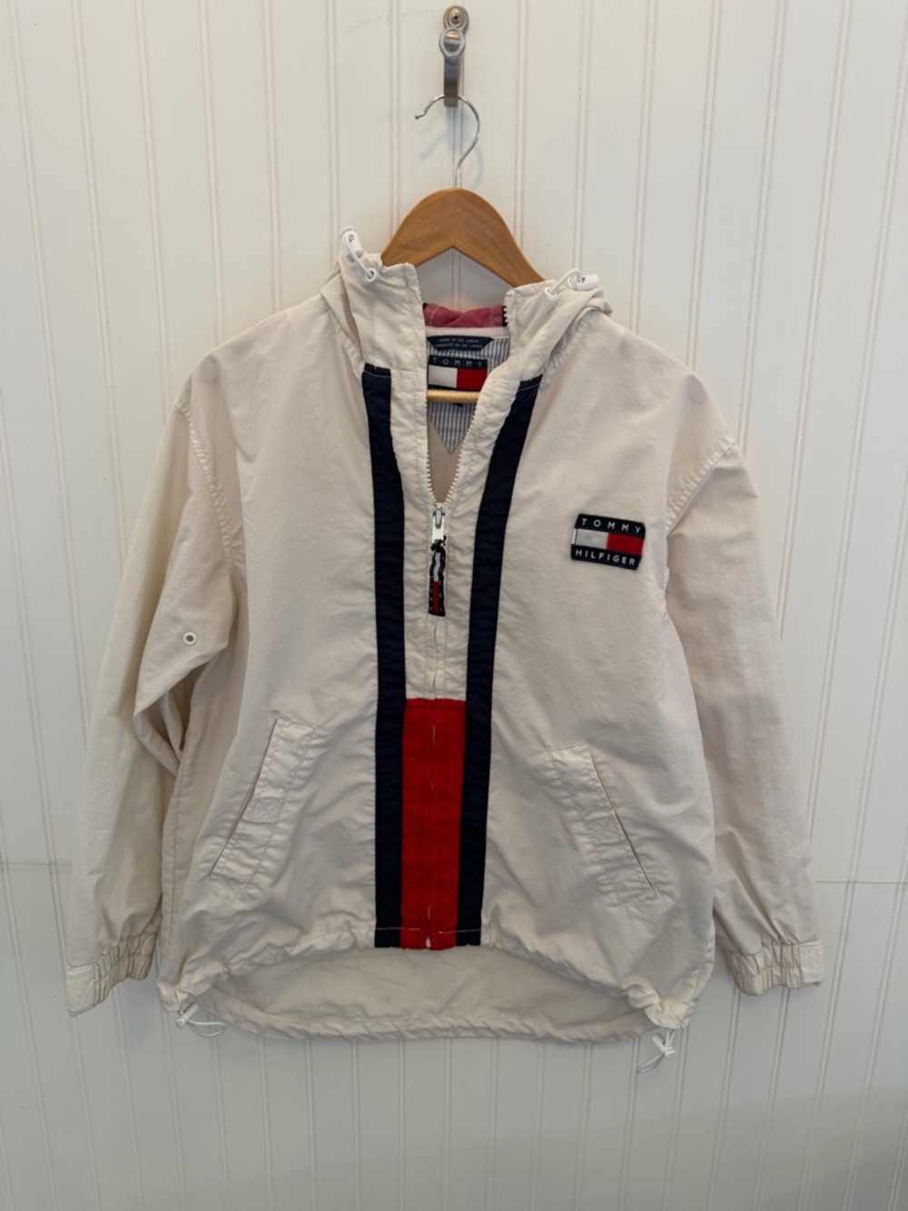 Vintage 90’s Tommy Hilfiger Flag White Windbreaker Jacket Full Zip Hoodie Size M